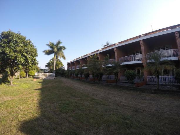 Imagen de los exteriores del Hotel Royal Palm Resort. Foto 6