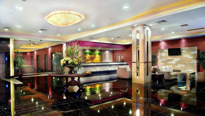 Imagen general del Hotel Royal Palm and Conference Center Cengkareng. Foto 9