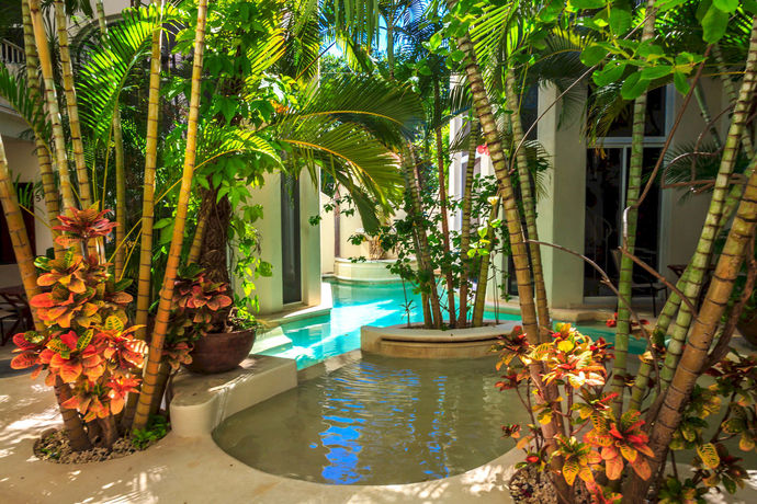 Imagen de los exteriores del Hotel Royal Palms By Bric. Foto 3