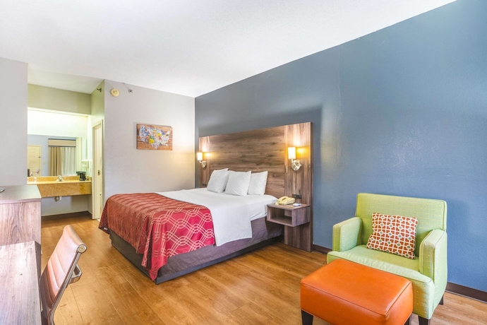 Imagen de la habitación del Hotel Royal Palms Inn. Foto 2