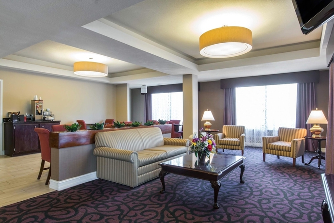 Imagen de los interiores del Hotel Royal Palms Inn. Foto 16