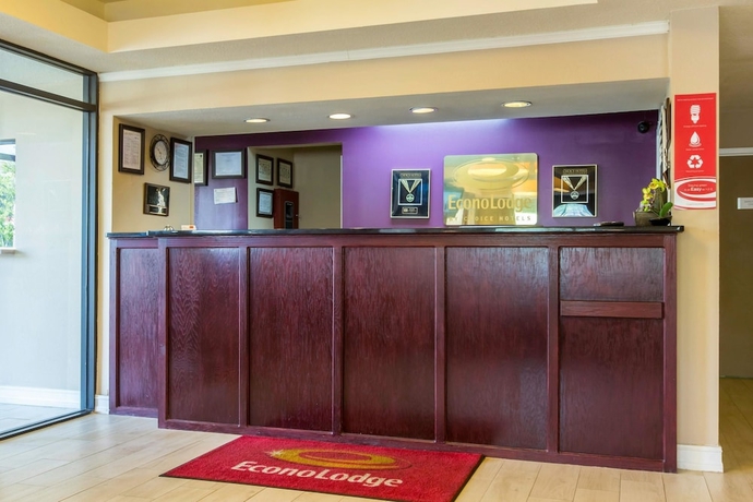 Imagen de los interiores del Hotel Royal Palms Inn. Foto 18