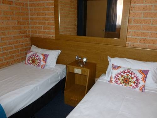 Imagen de la habitación del Hotel Royal Palms Motor Inn. Foto 5