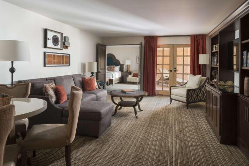Imagen de la habitación del Hotel Royal Palms Resort and Spa, Part Of Hyatt. Foto 9