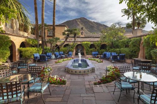 Imagen general del Hotel Royal Palms Resort and Spa, Part Of Hyatt. Foto 1