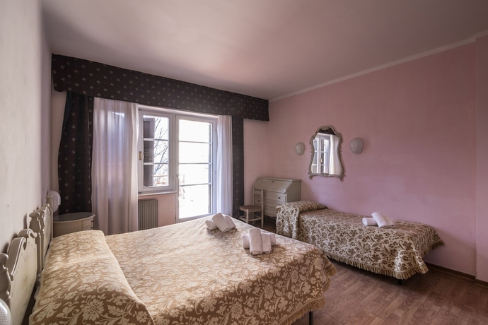 Imagen de la habitación del Hotel Royal Paolino. Foto 9