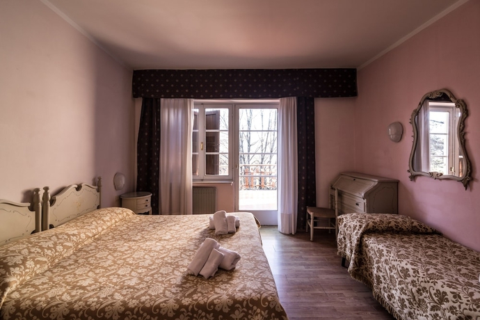 Imagen de la habitación del Hotel Royal Paolino. Foto 11