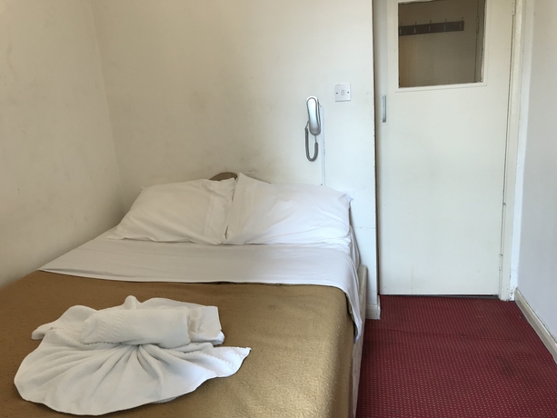 Imagen de la habitación del Hotel Royal Park, Bayswater. Foto 1