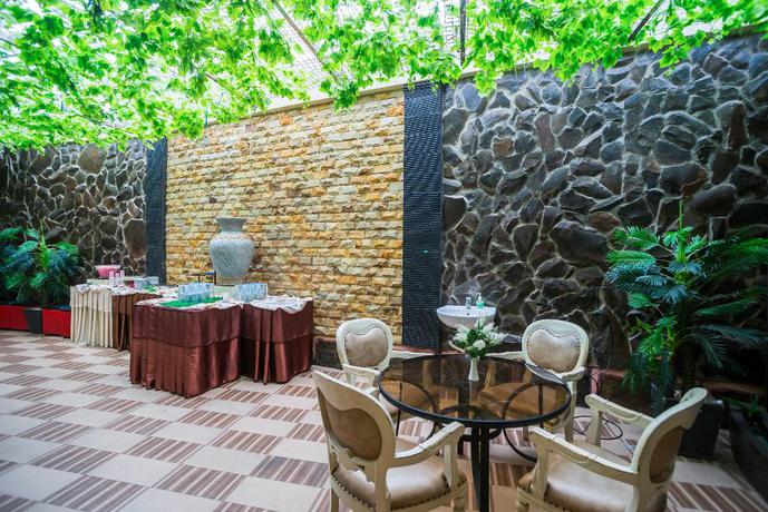 Imagen del bar/restaurante del Hotel Royal Park Hotel Samarinda. Foto 1