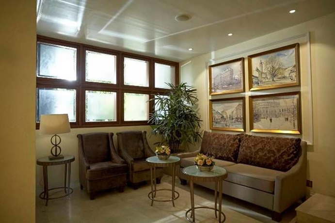 Imagen de los interiores del Hotel Royal Park Residence. Foto 10