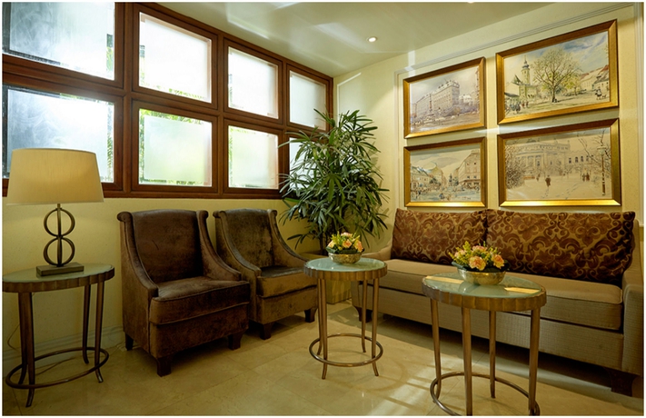 Imagen de los interiores del Hotel Royal Park Residence. Foto 13