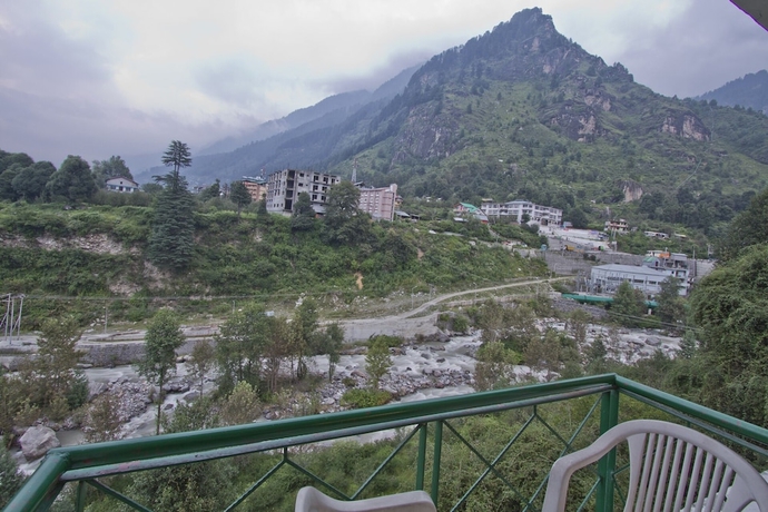 Imagen de la habitación del Hotel Royal Park Resort. Foto 3