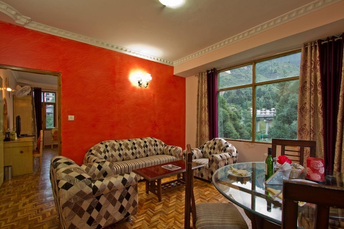 Imagen de la habitación del Hotel Royal Park Resort. Foto 14