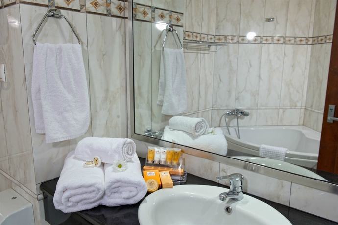 Imagen de la habitación del Hotel Royal, Peraia. Foto 8