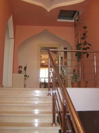 Imagen general del Hotel Royal Petrol. Foto 10