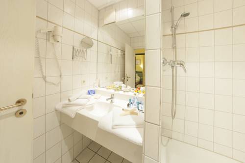Imagen de la habitación del Hotel Royal, Pforzheim. Foto 2