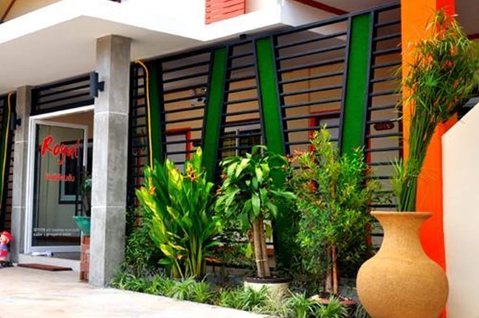 Imagen de los exteriores del Hotel Royal Place. Foto 8
