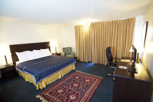 Imagen de la habitación del Hotel Royal Plaza Inn Indio. Foto 8