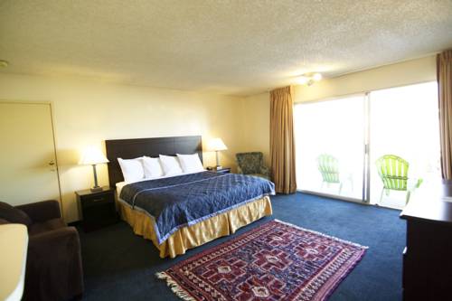 Imagen de la habitación del Hotel Royal Plaza Inn Indio. Foto 12