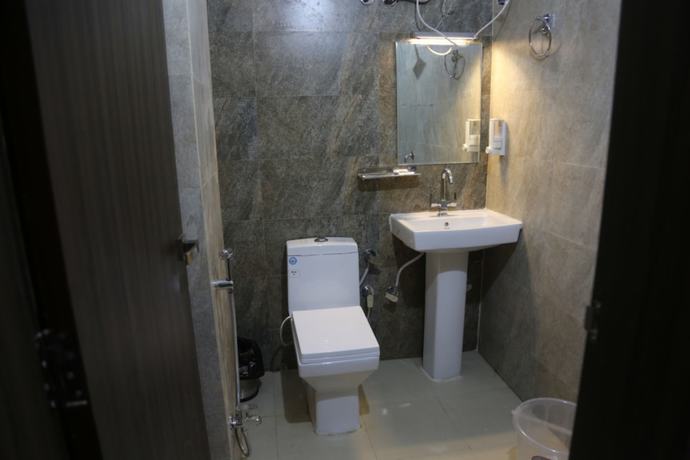 Imagen de la habitación del Hotel Royal Plaza, Kotah. Foto 6