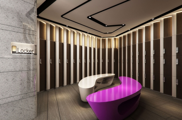 Imagen de la piscina del Hotel Royal Plaza, Kowloon. Foto 16