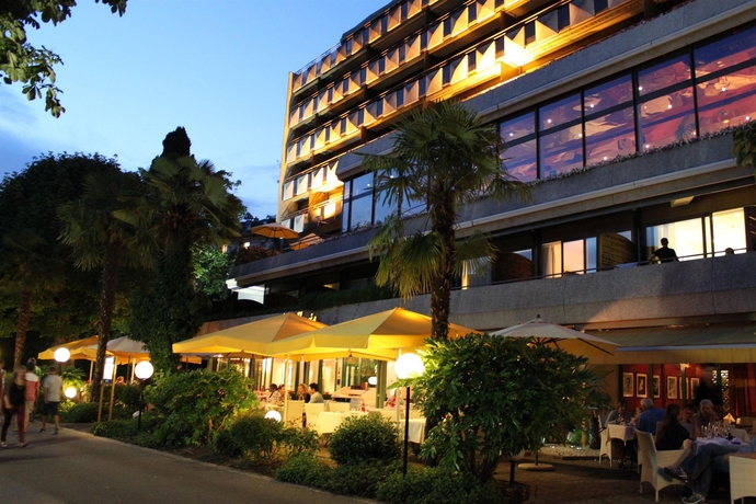 Imagen de los exteriores del Hotel Royal Plaza Montreux. Foto 12