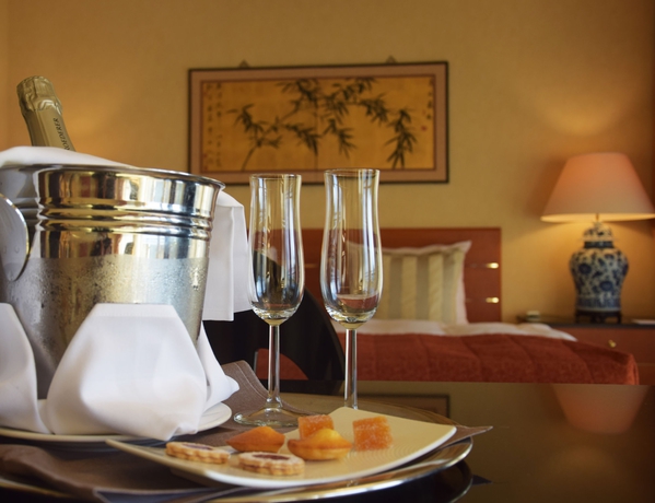 Imagen de la habitación del Hotel Royal Plaza Montreux. Foto 6