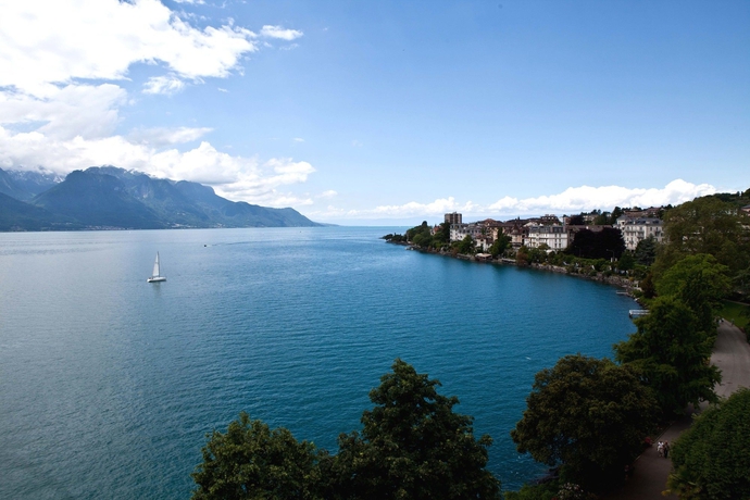 Imagen de la habitación del Hotel Royal Plaza Montreux. Foto 8