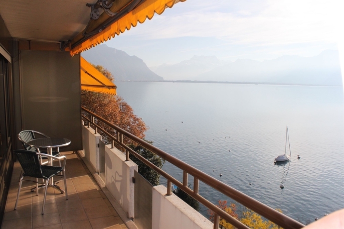 Imagen de la habitación del Hotel Royal Plaza Montreux. Foto 9