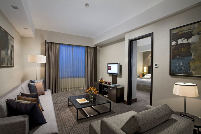 Imagen de los interiores del Hotel Royal Plaza On Scotts. Foto 12