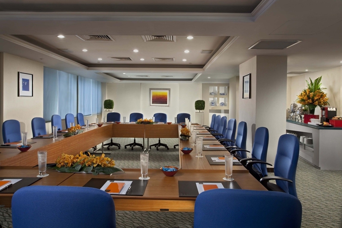 Imagen de los interiores del Hotel Royal Plaza On Scotts. Foto 15