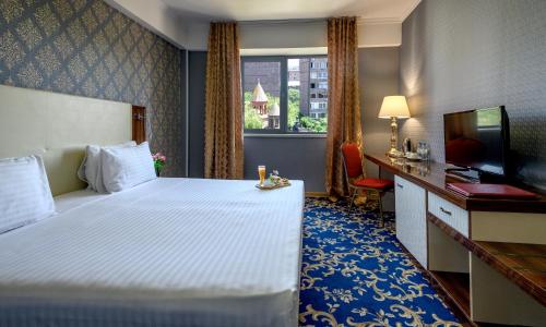 Imagen de la habitación del Hotel Royal Plaza by Stellars, Yerevan. Foto 19