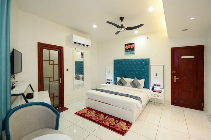 Imagen de la habitación del Hotel Royal Polovictory. Foto 19