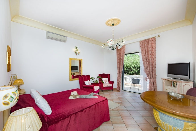 Imagen de la habitación del Hotel Royal Prisco. Foto 3