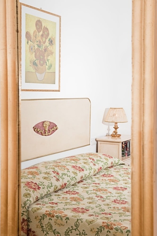 Imagen de la habitación del Hotel Royal Prisco. Foto 13