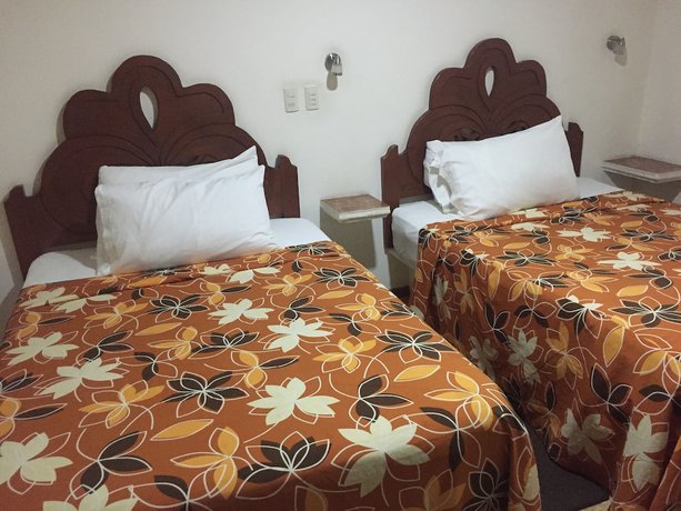 Imagen de la habitación del Hotel Royal Puebla. Foto 16