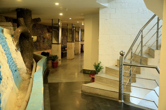 Imagen de los interiores del Hotel Royal Queen. Foto 10