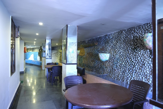 Imagen de los interiores del Hotel Royal Queen. Foto 13