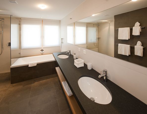 Imagen de la habitación del Hotel Royal, RIEDERALP. Foto 5