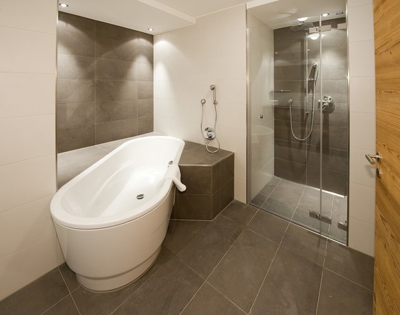 Imagen de la habitación del Hotel Royal, RIEDERALP. Foto 11