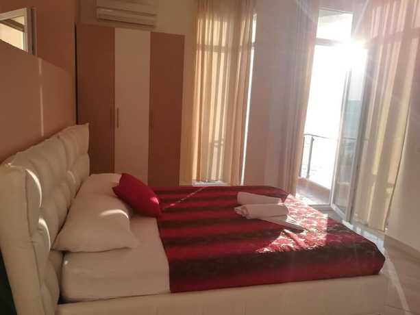 Imagen de la habitación del Hotel Royal, Radhim&euml;. Foto 5