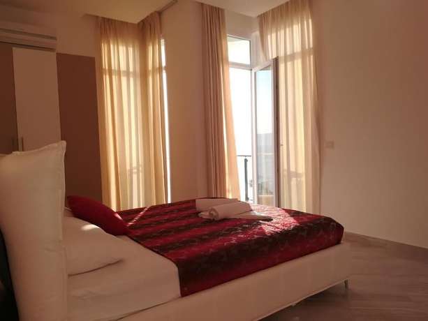 Imagen de la habitación del Hotel Royal, Radhim&euml;. Foto 11