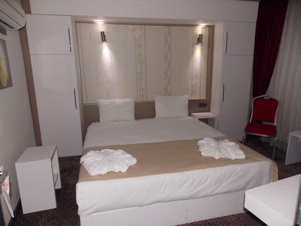 Imagen de la habitación del Hotel Royal Ramblas Resort and Spa. Foto 13