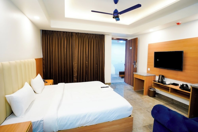 Imagen de la habitación del Hotel Royal Raven and Banquet\' Greater Noida Nearby India Expo Centre and Mart. Foto 5