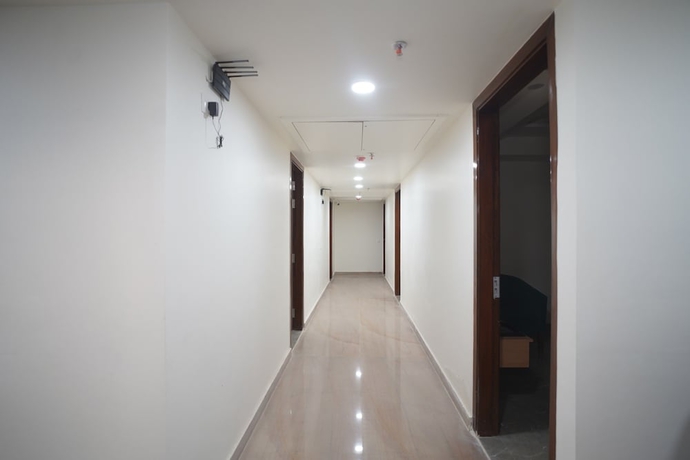 Imagen de los interiores del Hotel Royal Raven and Banquet\' Greater Noida Nearby India Expo Centre and Mart. Foto 15