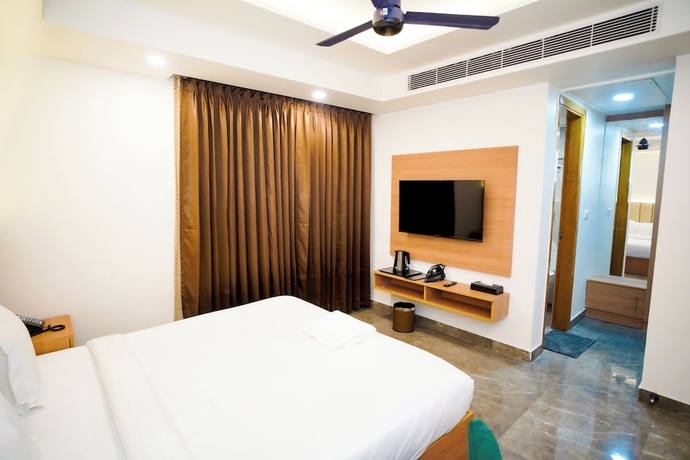 Imagen de la habitación del Hotel Royal Raven and Banquet\' Greater Noida Nearby India Expo Centre and Mart. Foto 14