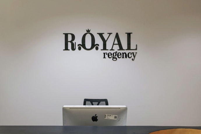 Imagen de los interiores del Hotel Royal Regency EG. Foto 16