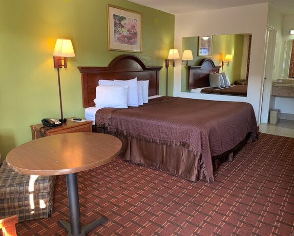 Imagen de la habitación del Hotel Royal Regency Inn. Foto 16