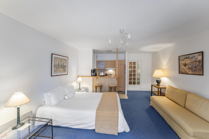 Imagen de la habitación del Hotel Royal Regency Paris Vincennes. Foto 6