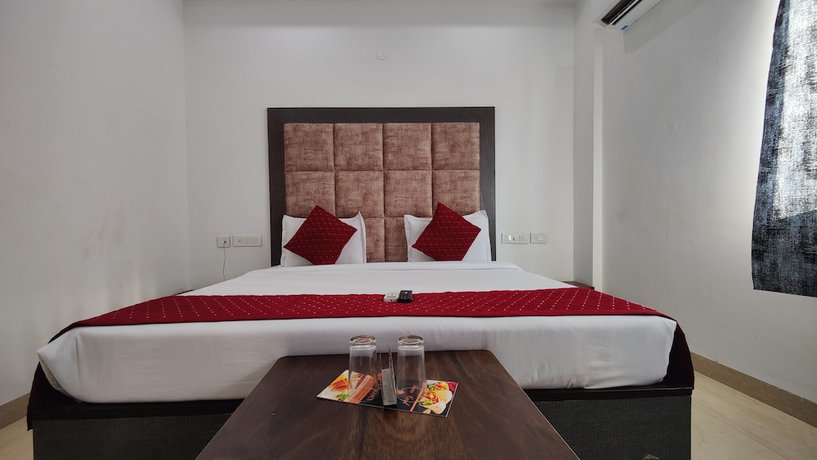 Imagen de la habitación del Hotel Royal Regency, Zirakpur. Foto 5
